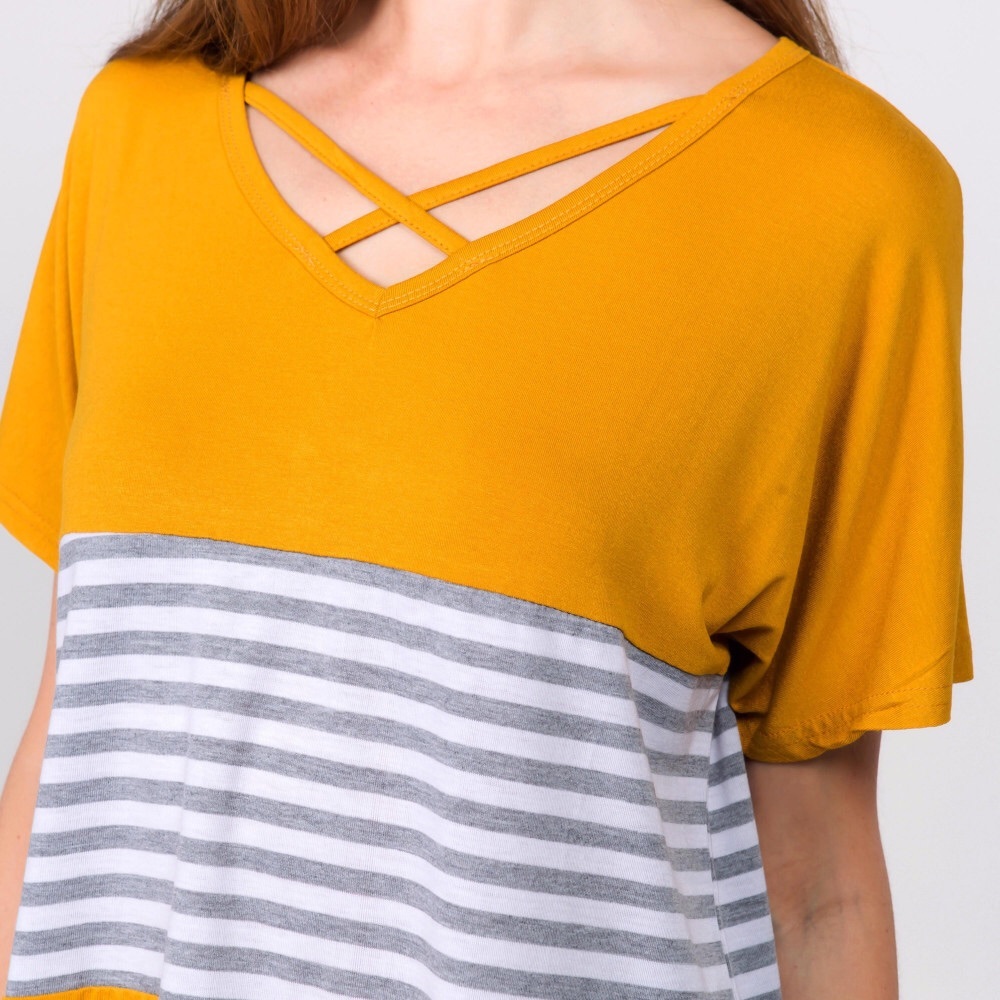Short sleeve tunic top